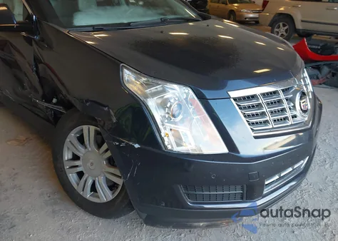 2015 Cadillac Srx Luxury Collection z USA, uszkodzony, nr VIN 3GYFNEE33FS569643